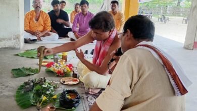 Photo of पार्थिव शिवलिंग की विधि विधान से की गई पूजन