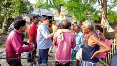 Photo of बाढ़ प्रभावित क्षेत्रों में वरीय पदाधिकारी ने क्षेत्र भ्रमण कर स्थिति का किया आकलन