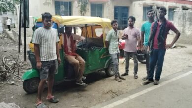 Photo of ठनका गिरने से किसान की मौत, तेज बारिश में रोप रहे थे धान
