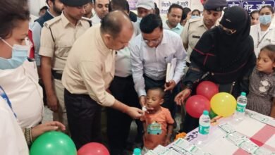 Photo of स्टॉप डायरिया कैंपेन का जिलाधिकारी ने किया शुभारंभ