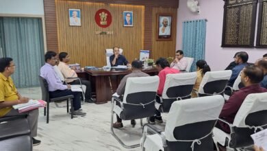 Photo of जिला निर्वाचन पदाधिकारी सह जिलाधिकारी द्वारा विशेष गहन पुनरीक्षण अंतर्गत निर्धारित कार्यों के अद्यतन क्रियान्वयन स्थिति की गई गहन समीक्षा 