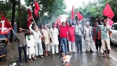 Photo of चरम भ्रष्टाचार में डूबे बिहार के मंत्रियों पर चुप्पी तोड़े मोदी-नीतीश के डबल इंजन वाली सरकार:-ललन