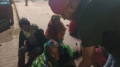 Photo of बढ़ती ठंड में लगातार सेवा कर रहे है रौशन