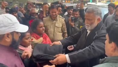 Photo of पप्पू यादव ने समर्थकों के साथ मनाया 59 वा जन्मदिन, गरीबों के बीच किया कंबल वितरण