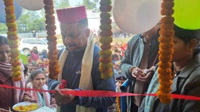 Photo of जिलाधिकारी की अध्यक्षता में आयोजित प्रखंड स्तरीय जनता दरबार में प्राप्त शिकायतों के सम्यक निवारण का निर्देश