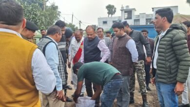 Photo of डीएम ने जैविक खाद निर्माण इकाई का किया निरीक्षण